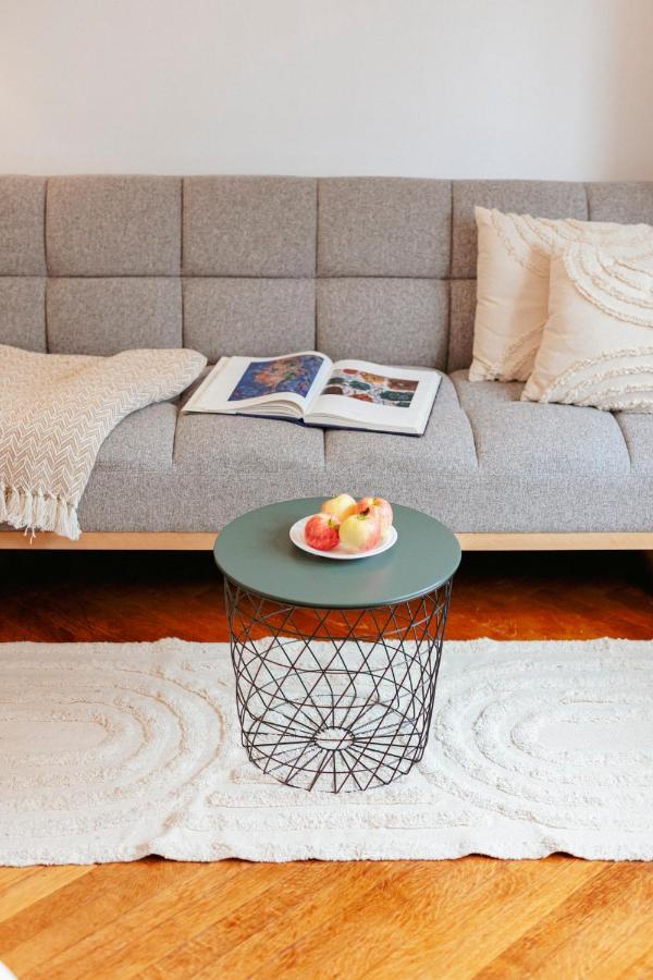 Chmielna Apartment: With Smart Tv And Wi-fi * Warsaw