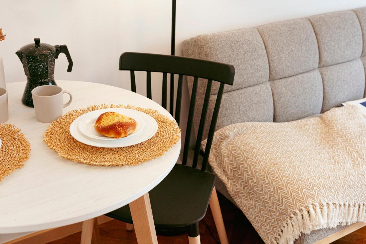 Apartmán Chmielna - 250m Od Zlotych Tarasow, 350m Od Dworca Centralnego - Wifi - Smart Tv 55 Cali - Better